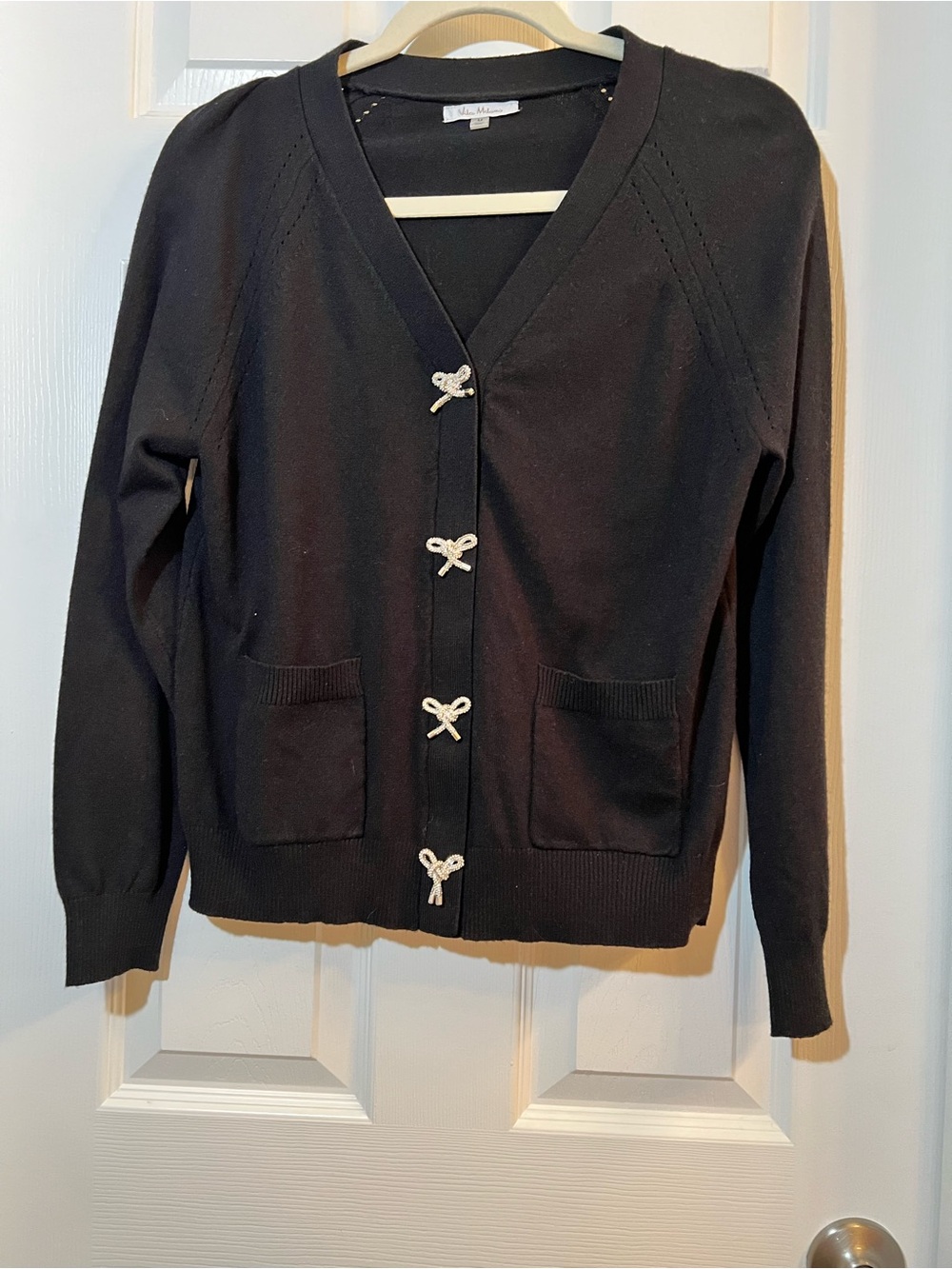 🦋 Women's Black Vila Milano Sweater with beaded Bow Accents size medium